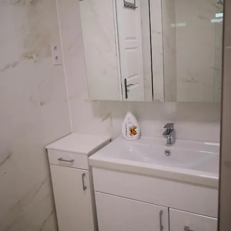 Kolibri Apartment *