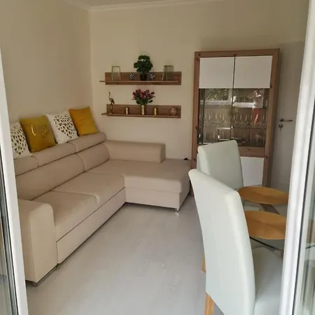 Apartment Kolibri *
